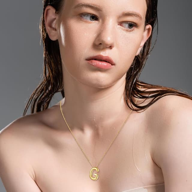 Detalle de AFSTALR Bubble Buchstaben Kette mit Initial-Anhänger (Gold/Silber, 45+5 cm)