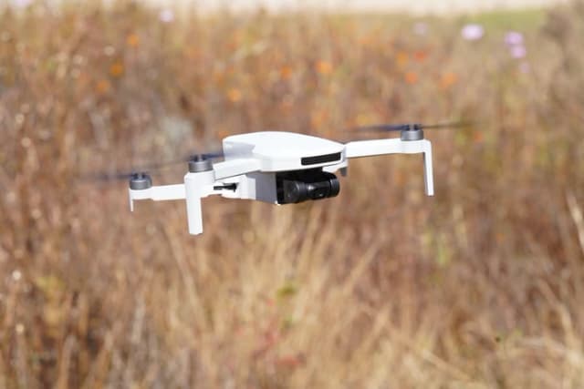 Detalle 2 de Potensic ATOM SE Expansion Kit + Remote Controller (mit zwei Akkus & Steuerung)