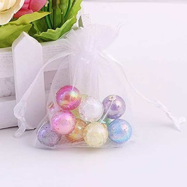 Detalle 2 de PLECUPE 100 Organzasäckchen (16x22 cm) mit Tunnelzug – Schmuck- und Geschenkbeutel in Weiß