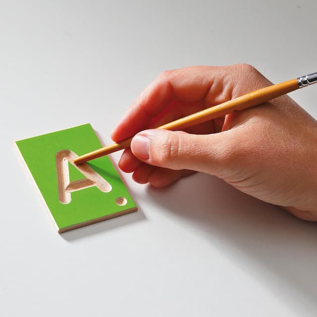 Detalle 1 de Erzi FUNLAB Gioco educativo Lettere maiuscole in compensato di betulla