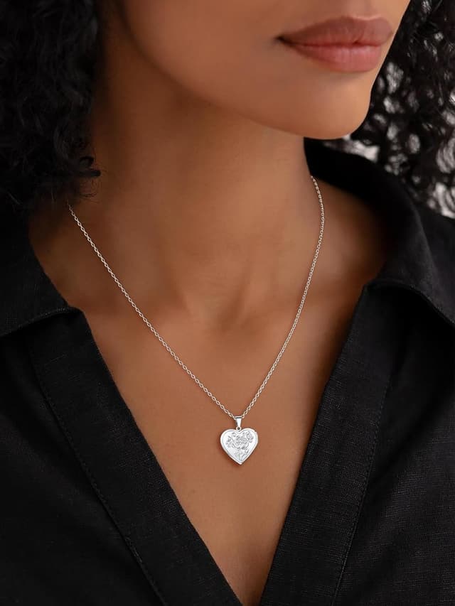 Detalle de U7 Collana Personalizzata 38×28 mm