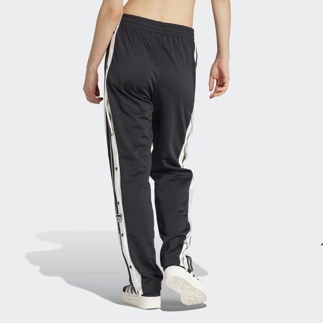 Detalle 2 de Adidas Adibreak pantalón mujer 70% reciclado