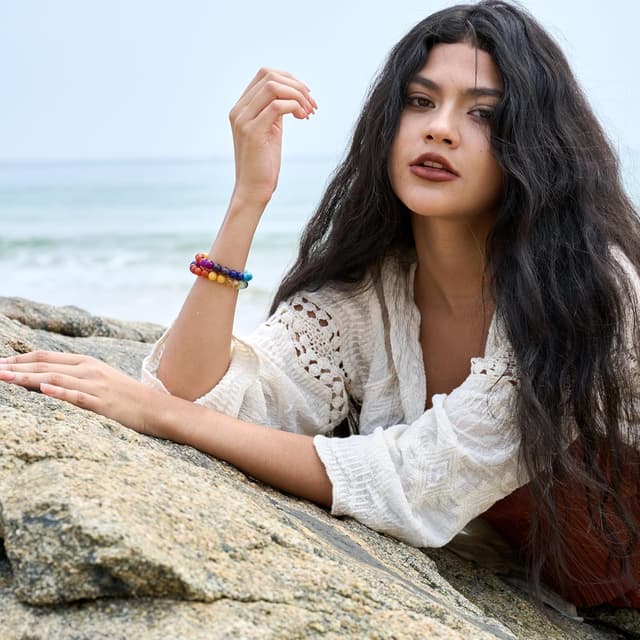 Detalle de Bivei bracciali in pietra naturale con cristallo verde e charm loto, bracciali di perline 8 mm (set) per lei