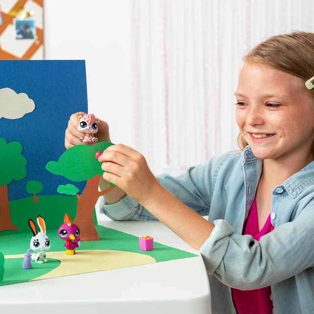 Thumbnail 4 de BANDAI Littlest Pet Shop Set 3 Mascotas con Accesorios 🐾