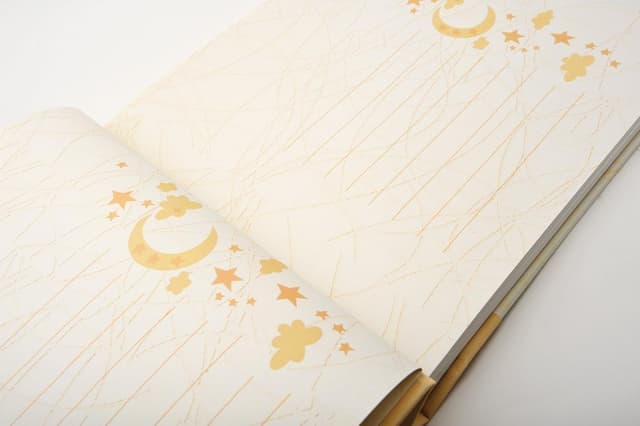 Detalle de walther design Babyalbum creme UK-114 mit Cover-Ausstanzung und Prägung