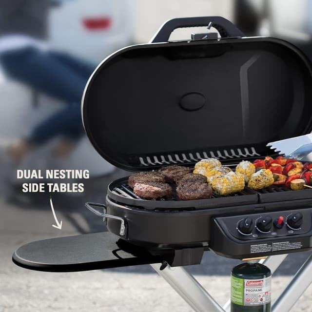 Detalle 2 de Coleman RoadTrip 285 Portable Stand-Up Propane Grill with 3 Adjustable Burners & Instastart Ignition