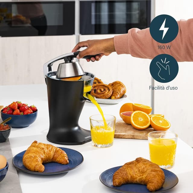 Detalle 2 de Princess spremiagrumi a leva 300 W in acciaio inox nero opaco 201857