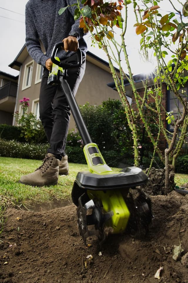 Thumbnail 2 de RYOBI RY18CVA-0 18V ONE+ Cordless Garden Cultivator (Bare Tool) – Hyper Green