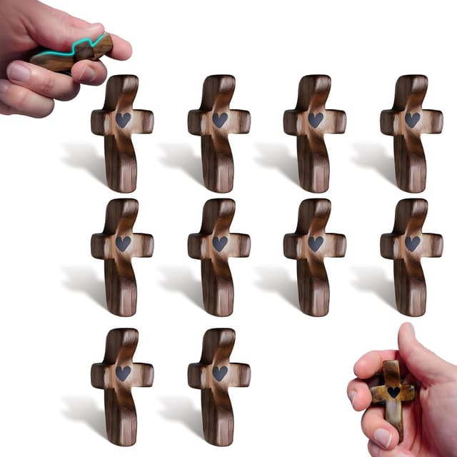 Detalle de VINETEN Cross My Heart wooden cross 5 pack