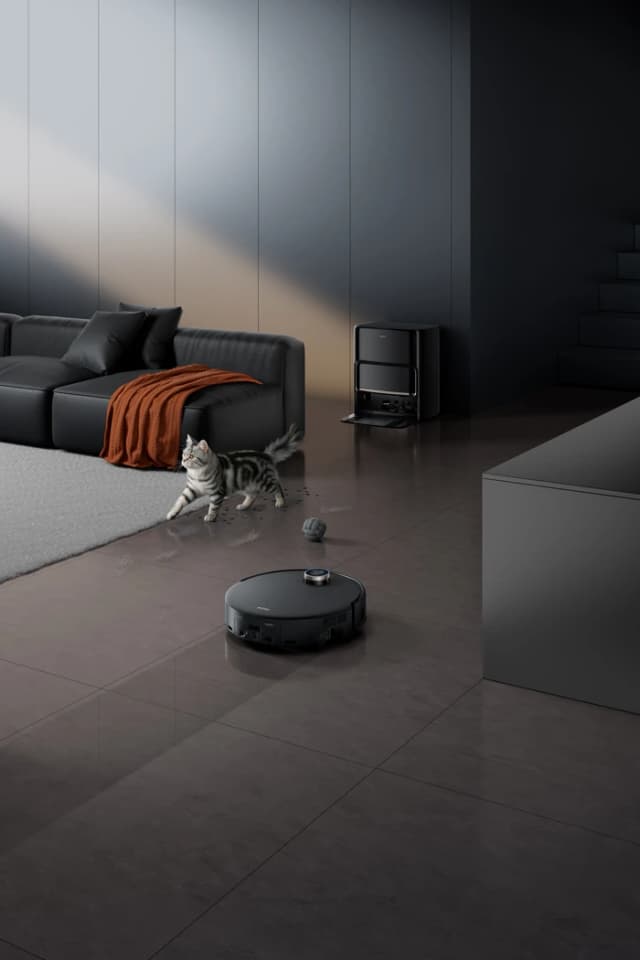 Detalle de Mova Z60 Ultra Roller Black 8 cm🤖