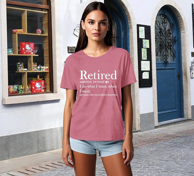 Detalle 2 de Qskall retirement t-shirt for women