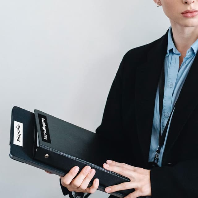 Detalle 2 de 3er-Pack Kunststoff-Etikettenband für Dymo LetraTag, 12 mm (schwarzer Druck auf weiß/klare Schrift auf schwarz)