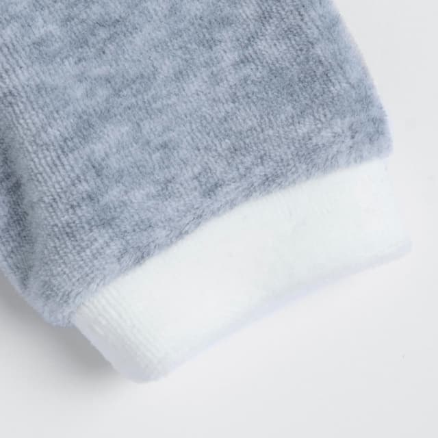 Detalle 2 de Tutina Chicco con apertura frontale 0-24 mesi