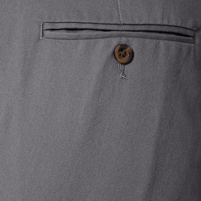 Thumbnail 6 de Amazon Essentials Wrinkle-Resistant Slim Chino Pants (No Pleats) for Men