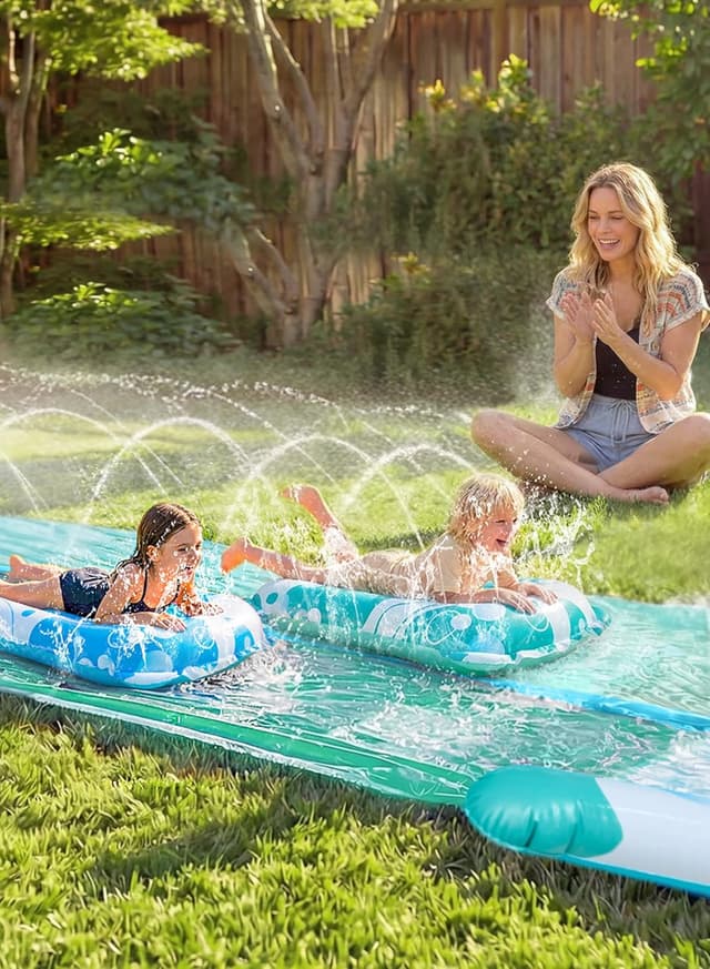 Thumbnail 6 de JOYIN Double Bubble Extra Long Lawn Water Slide with Built-in Sprinkler and 2 Bodyboards (22.5ft/685.8cm)