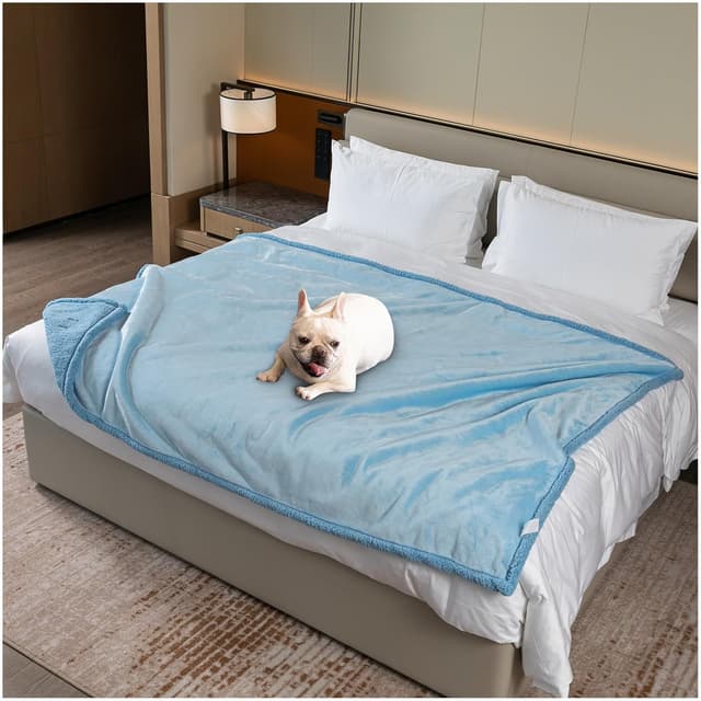 Detalle de Maidewow Waterproof Reversible Dog Blanket with Sherpa & Flannel Fleece Lining (Leakproof) – Blue