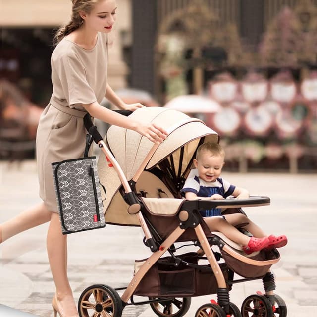 Thumbnail 1 de Lekebaby Portable Nappy Changing Mat with wipe pocket, grey