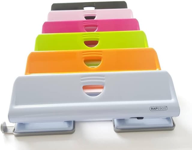 Detalle 2 de Rapesco 1347 720 perforatrice 4 fori 22 fogli