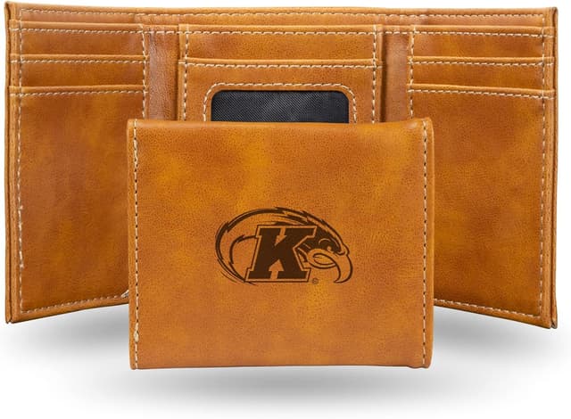 Detalle de NCAA Rico Industries Laser Engraved Trifold Wallet (Brown) with Team Logo