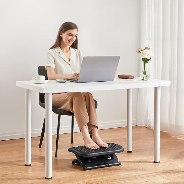 Detalle de HUANUO Adjustable Desk Footrest for Posture