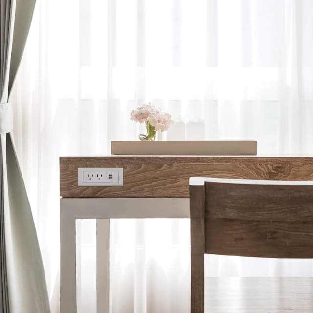 Thumbnail 2 de Legrand Wiremold RDZWH10 Radiant Power Center