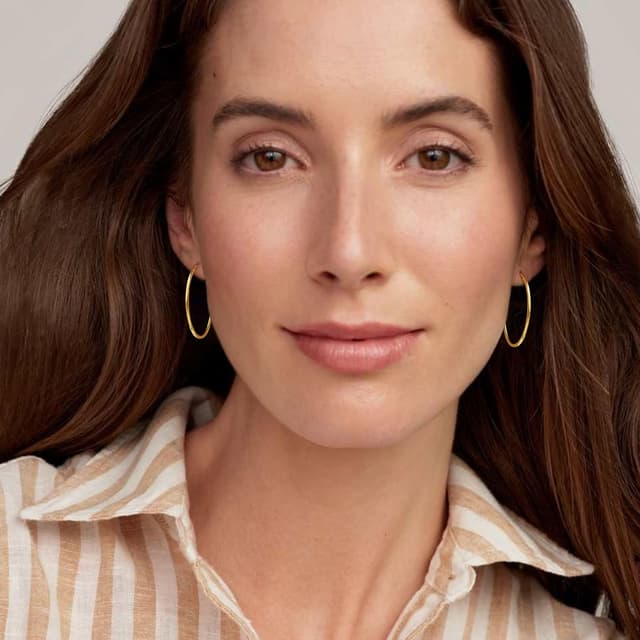 Detalle 2 de Pendientes de aro bañados en oro MOROTOLE para mujer: grandes aros dorados