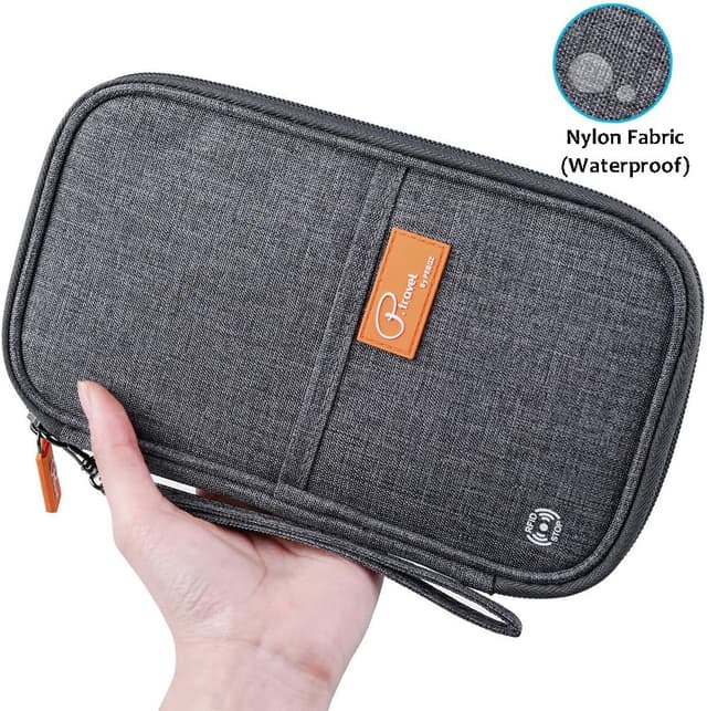 Detalle de ManKn Travel Wallet Family Passport Holder with RFID Blocking & Removable Hand Strap
