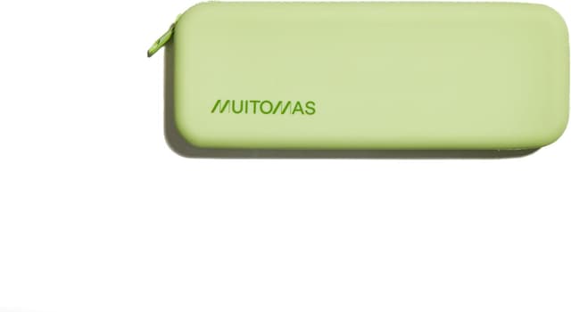 Detalle de Astuccio in silicone soft touch Muitomas con zip 19 x 7,5 cm verde salvia