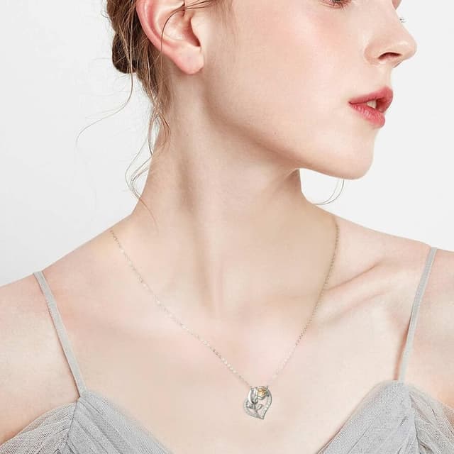 Detalle de Qings Herz Geburtsstein Kette mit Rosen-Anhänger aus 925er Silber (Damen, 5A Zirkonia)