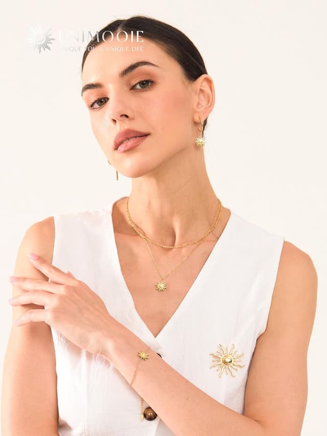 Detalle de Unimooie Sonnenarmband für Frauen – wasserdichtes Edelstahlarmband mit goldveredeltem Sonnenanhänger