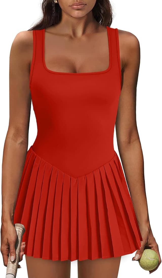 Detalle de Women’s Tennis Athletic Dress with Built-In Shorts, U-Neck and Pockets