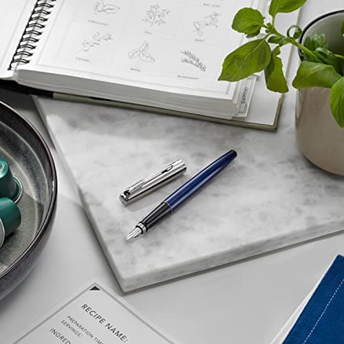 Detalle 1 de Parker Jotter Pluma Estilográfica Azul Real en Estuche