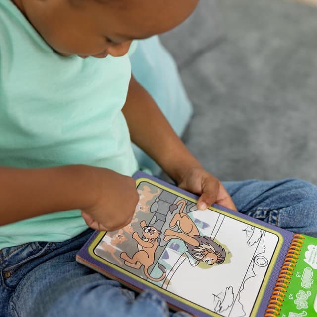 Detalle 2 de Melissa & Doug Water Wow Safari Buch ab 3