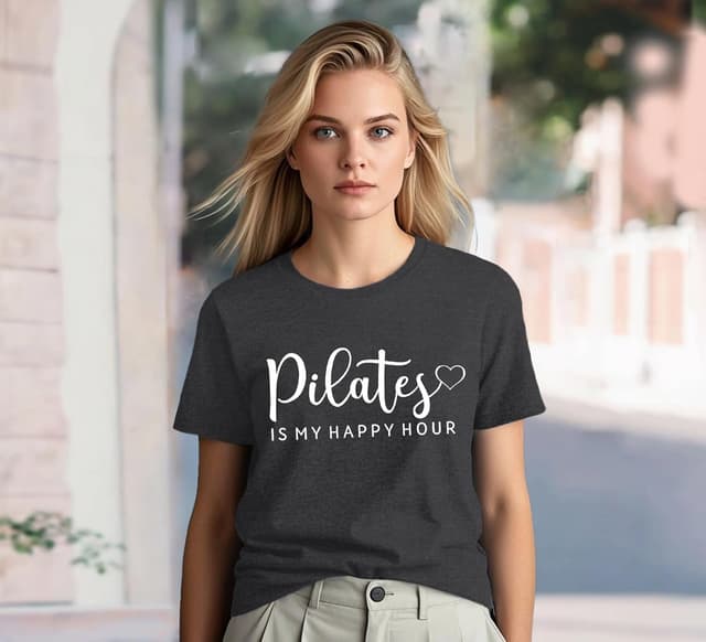 Detalle de Qskall women’s Pilates T-shirt for yoga & workout days