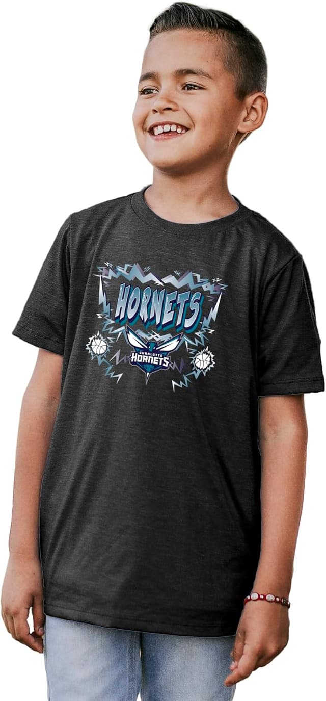 Detalle de Blue 84 NBA Unisex Kids Miami Heat Youth Tri-Blend T-Shirt (Officially Licensed)