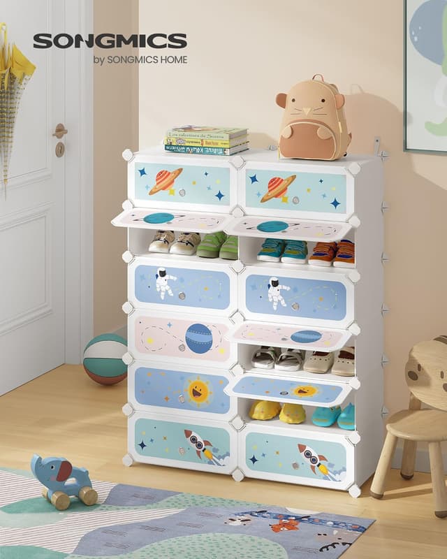 Detalle 2 de SONGMICS Scarpiera a 12 scomparti per bambini con ante e motivi stellari LPC907W01, 31 x 81 x 106 cm