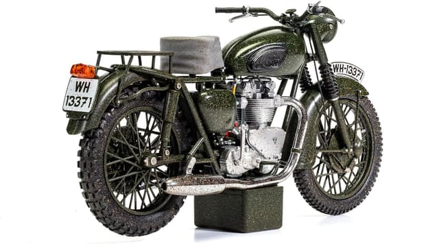 Thumbnail 3 de Corgi CC08501 Triumph TR6 diecast car