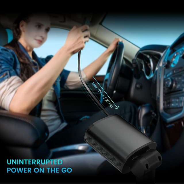 Detalle de Retractable 78W Car Charger (4-in-1) with PD 3.0, Retractable Type‑C Cable and RGB Light