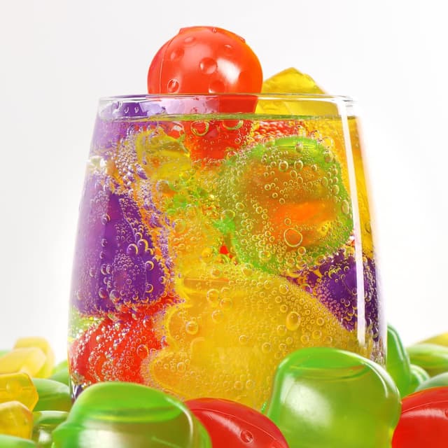 Detalle de com-four® 30 wiederverwendbare Eiswürfel im Früchte-Design – Party-Eiswürfel zum Kühlen von Getränken (30 Stück)