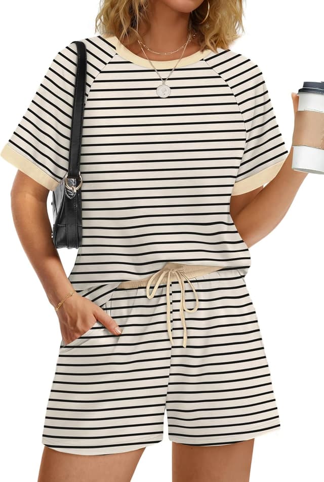 Detalle 2 de WIHOLL Two Piece Short Set for Women