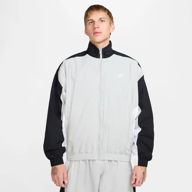 Imagen de Nike Club Chaqueta de hombre en OfertitasTOP