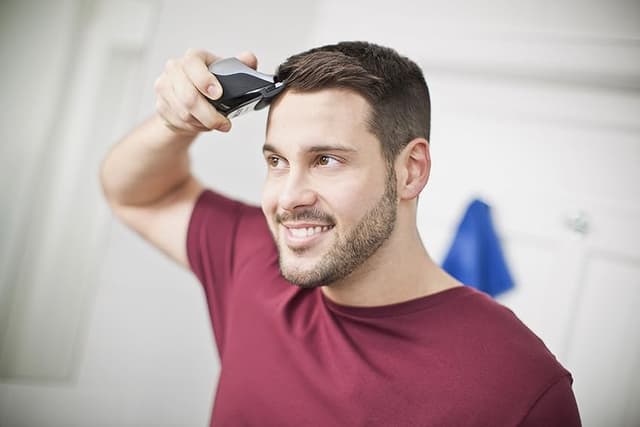 Detalle 2 de Remington QuickCut HC4250 Máquina cortar pelo 0,5–15 mm