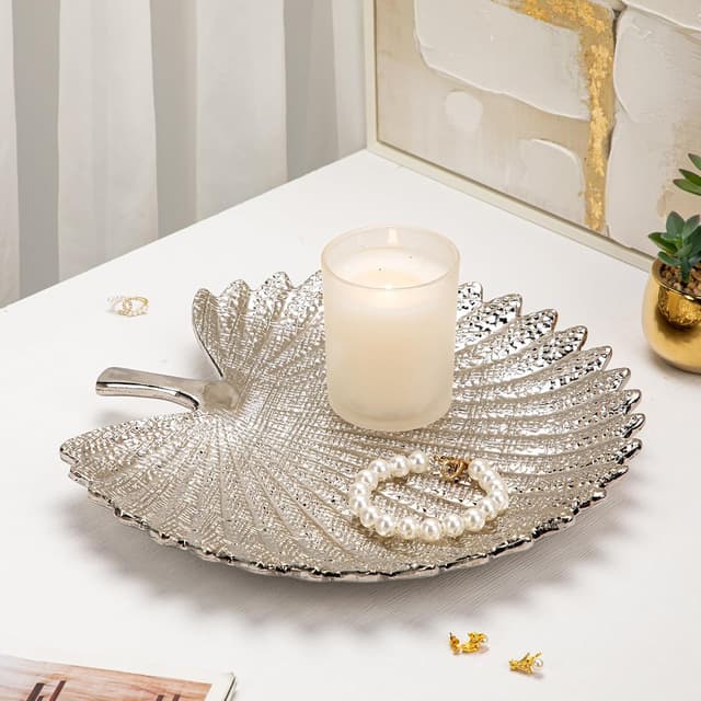 Detalle de Oairse Silver Leaf jewellery tray 30 x 30 cm