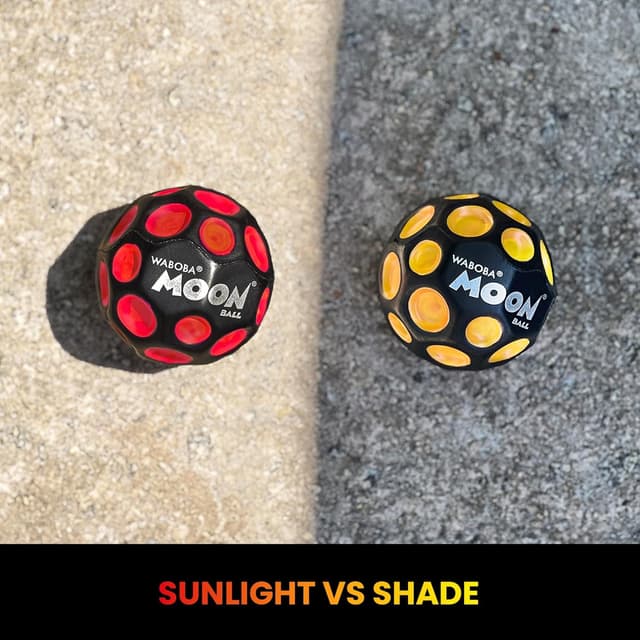 Detalle de Waboba UV Moon Ball – Hyper-Bounce con colore reattivo ai raggi UV, effetto “pop” e rimbalzi fino a 30 metri