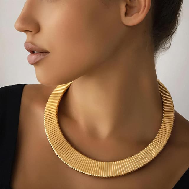 Detalle de TINGN 14K Gold Plated Chunky Statement Necklace (choker style)