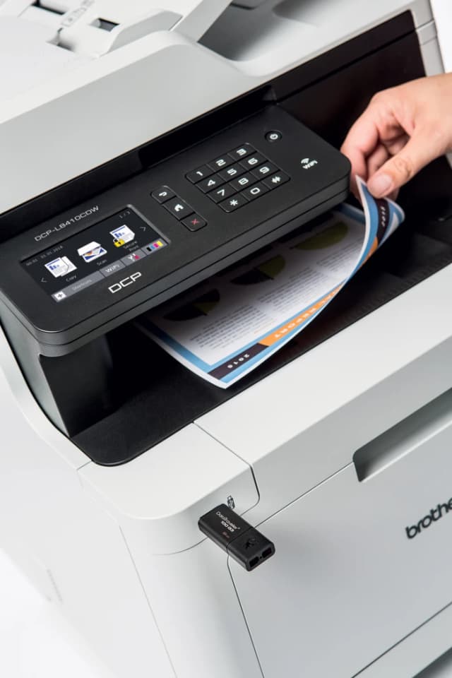Detalle 2 de Brother DCP-L8410CDW Farblaserdrucker