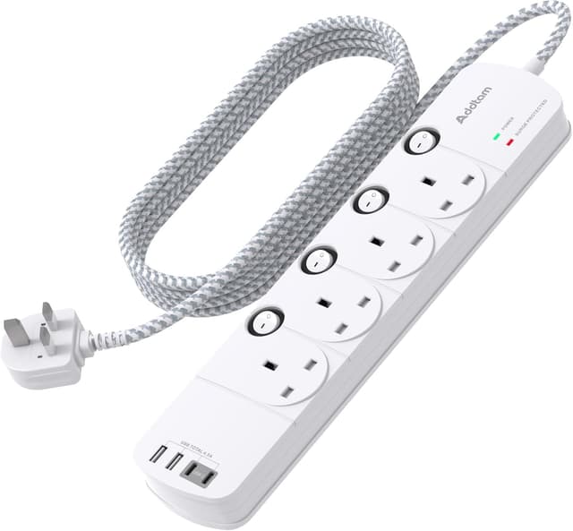 Detalle de 4-Way Extension Lead 1.8m with 4 USB and Surge Protector 🔌