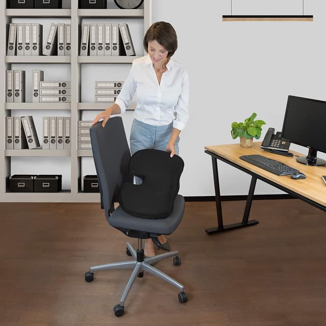 Detalle de bonmedico orthopädisches Sitzkissen aus Memory Foam mit Kühlgel – Steißbeinkissen für Auto & Büro (45x35x7 cm, 40–90 kg)