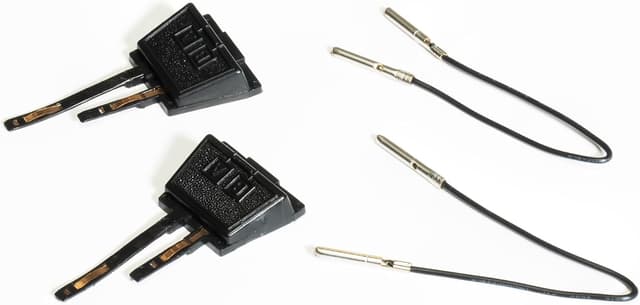 Detalle de Hornby R8201 Track Link Wire Pack for OO Gauge layouts (scale 1:76) – spare parts