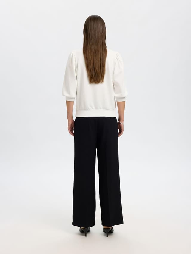 Detalle de Selected Femme women’s loose fit blouse with round neckline and 3/4 puff sleeves